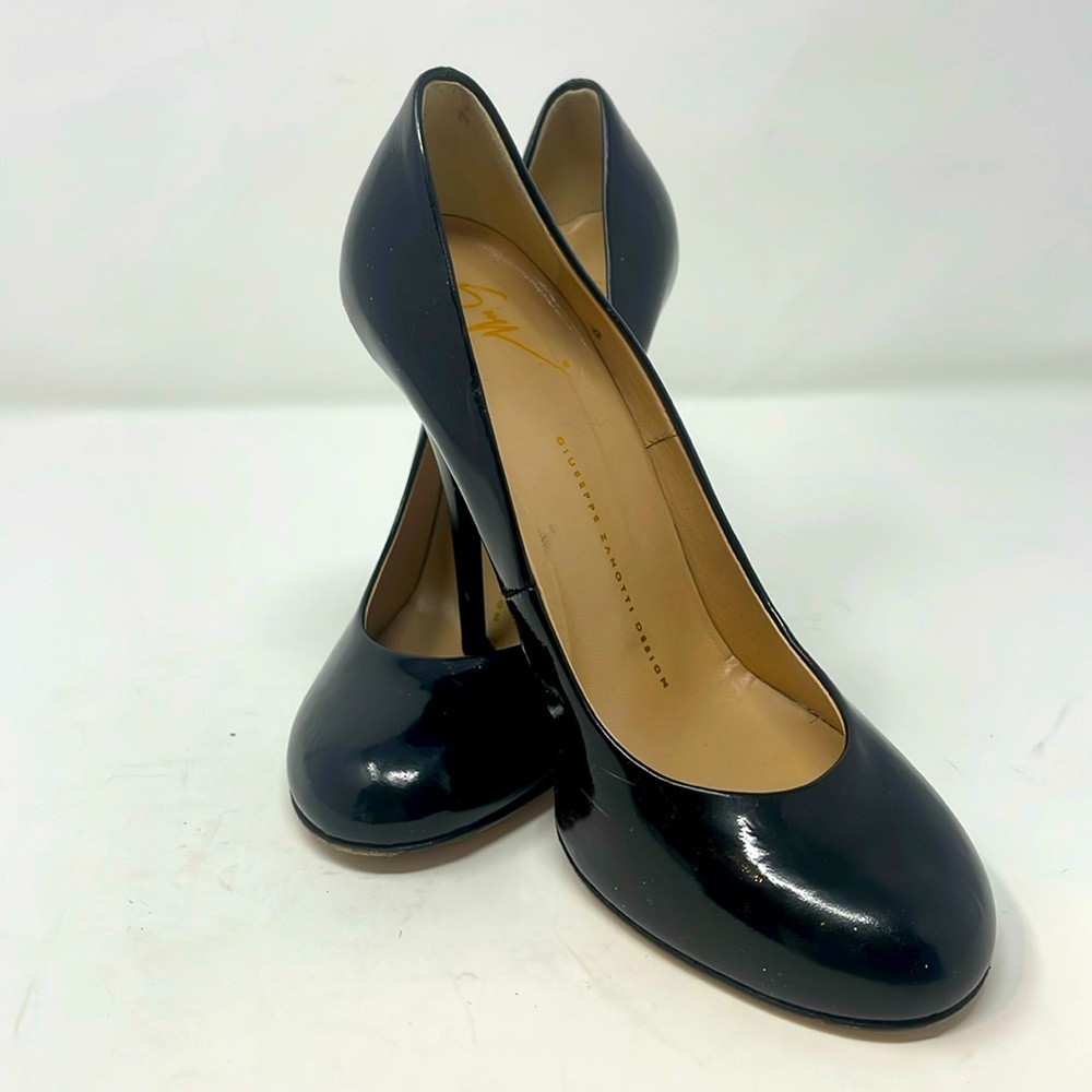 Giuseppe Zanotti Round Toe Black Patent Athens Stiletto Heels Size 38 EU Size 7